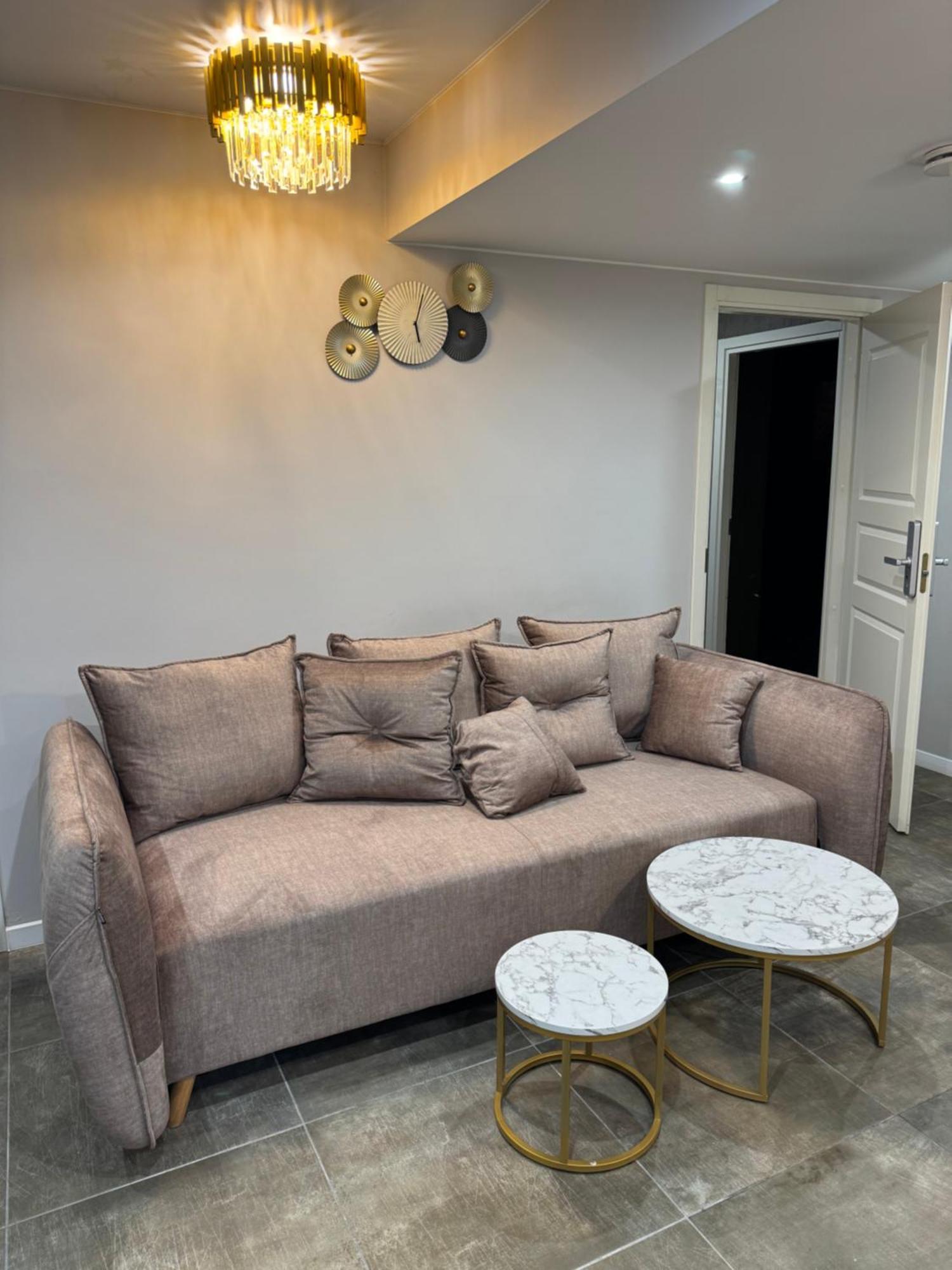 Dharma Stay Apartamentai Su Terasa Ir Vaizdu I Miesta Telšiai Exterior foto